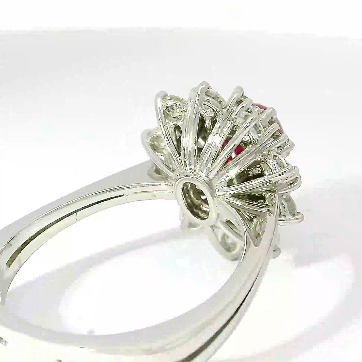 High-Quality Entourage Ring in 18 Karat White Gold with Ruby Cabochon & Brilliants