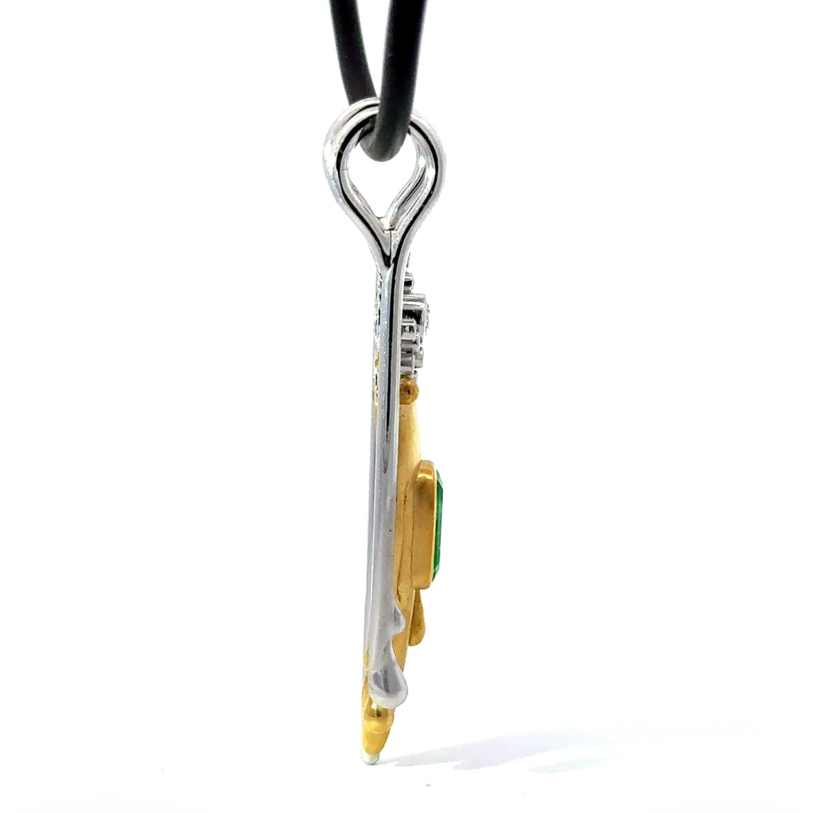 Einmaliger Anhänger in 18 Karat Weißgold & 900er Gelbgold mit Smaragd & Brillanten