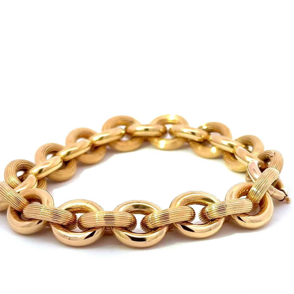 Fancy Heritage Chain Bracelet in 18 Karat (750) Yellow Gold