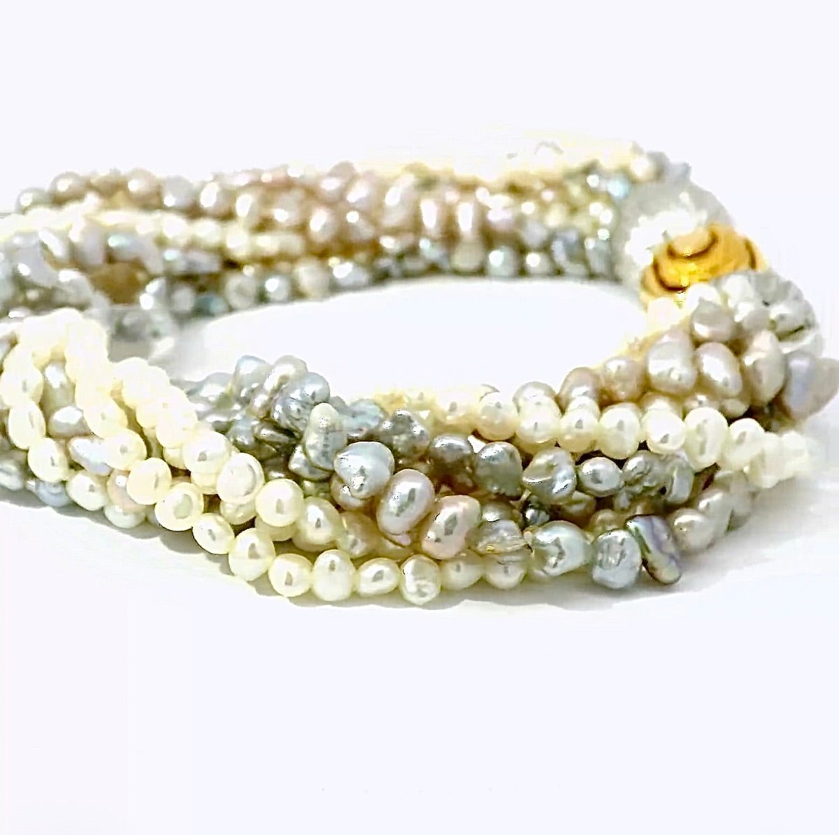 Special Goldbaur pearl bracelet with bayonet clasp in 18 carat gold