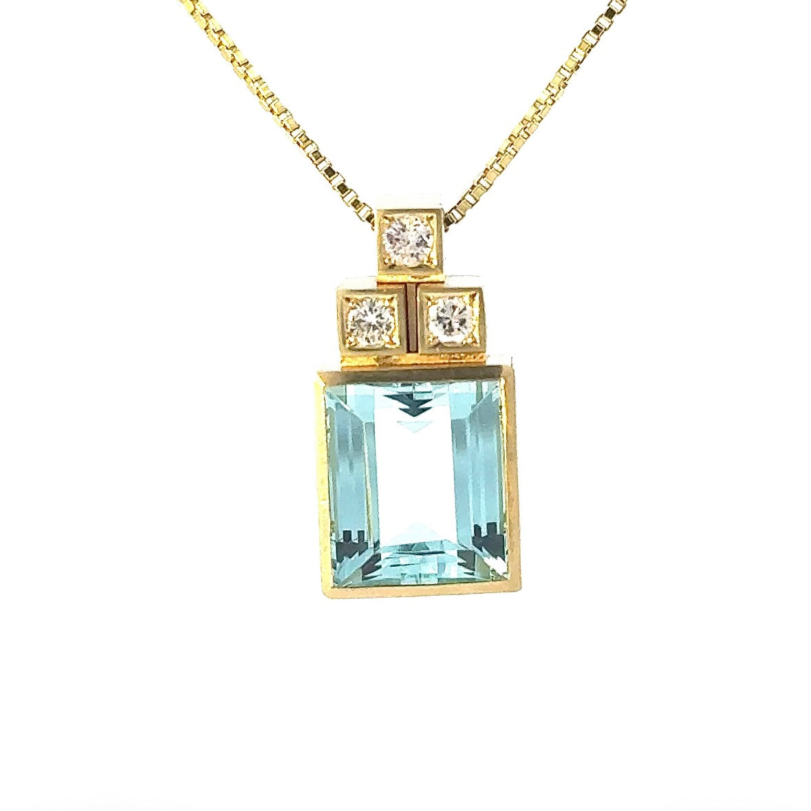 Handmade Pendant in 14 Karat Yellow Gold with Aquamarine & Brilliants