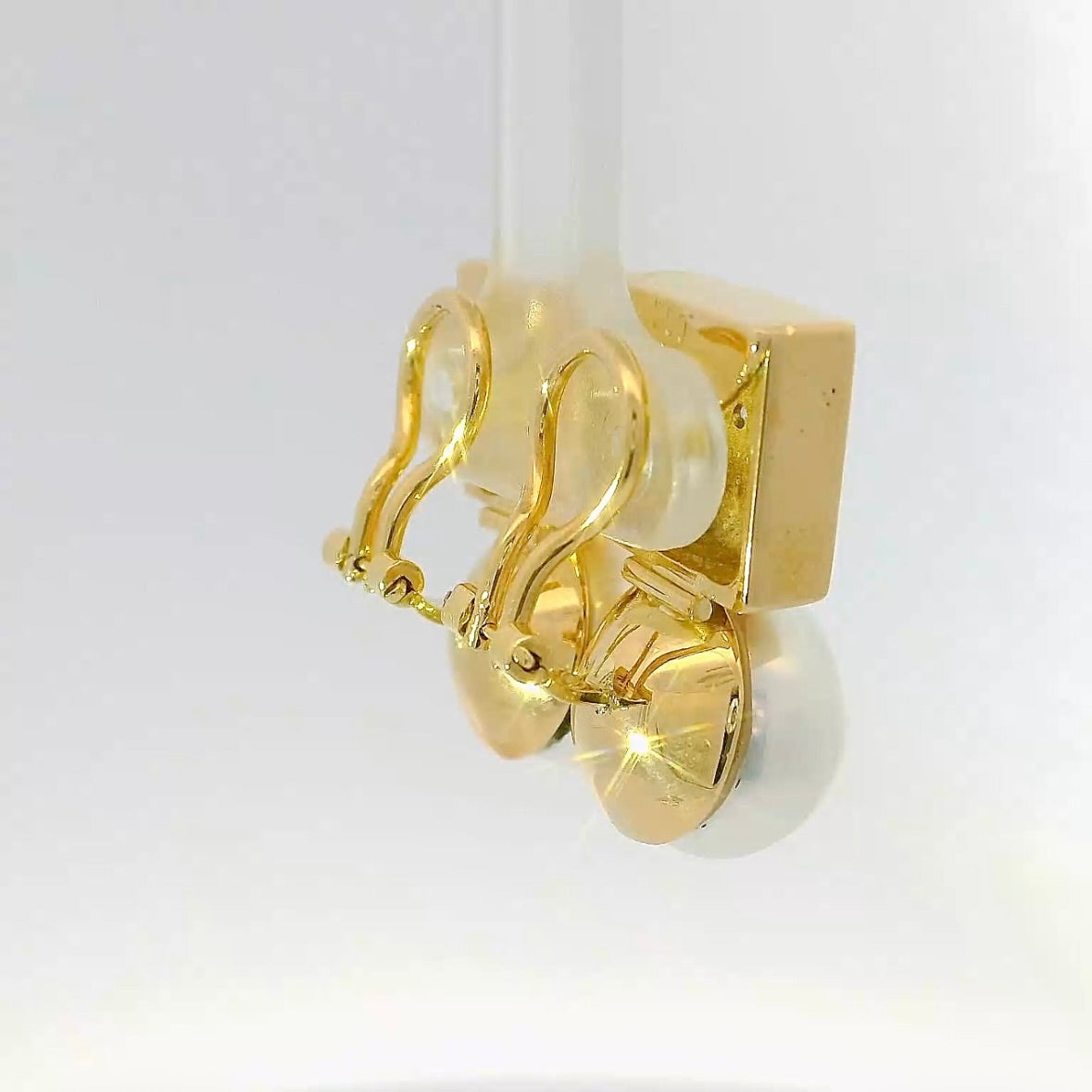 Massive 18k yellow gold earrings with brilliant cut diamonds & freshwater pearls