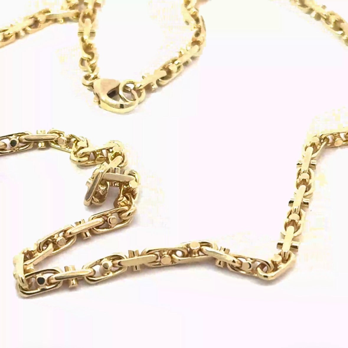 Ausgefallene Halskette in 18 Karat Gelbgold mit Karabinerverschluss