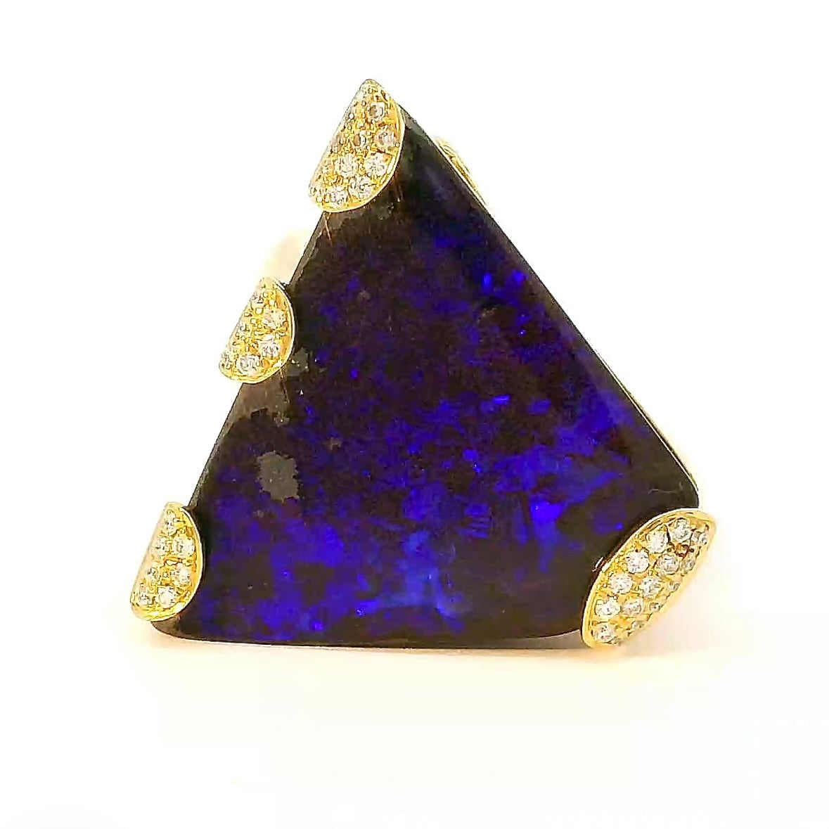 Edler Ring in 18 Karat Gelbgold mit Boulderopal & Brillanten