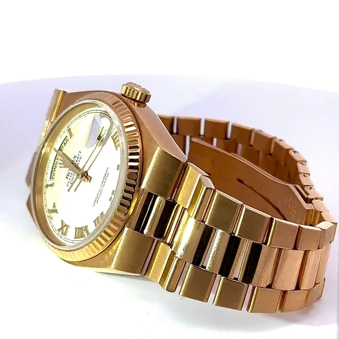 Rolex Day-Date Oysterquartz Ref. 19018 in 18 Karat Gelbgold