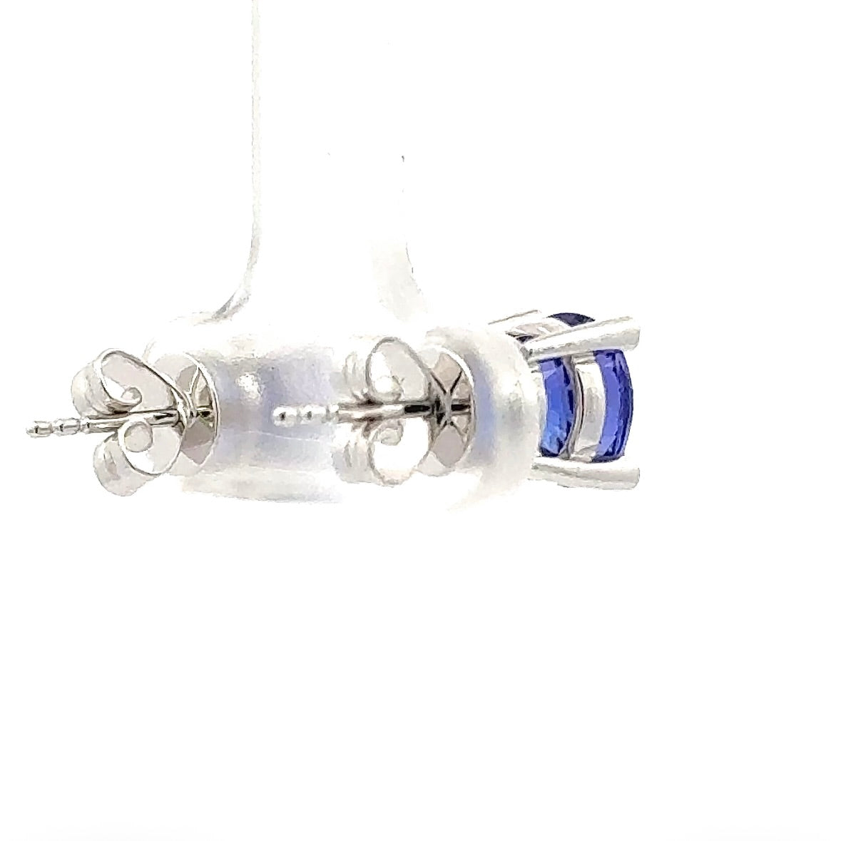 Moderne Ohrstecker in 18 Karat Weißgold mit Tansaniten & Brillanten