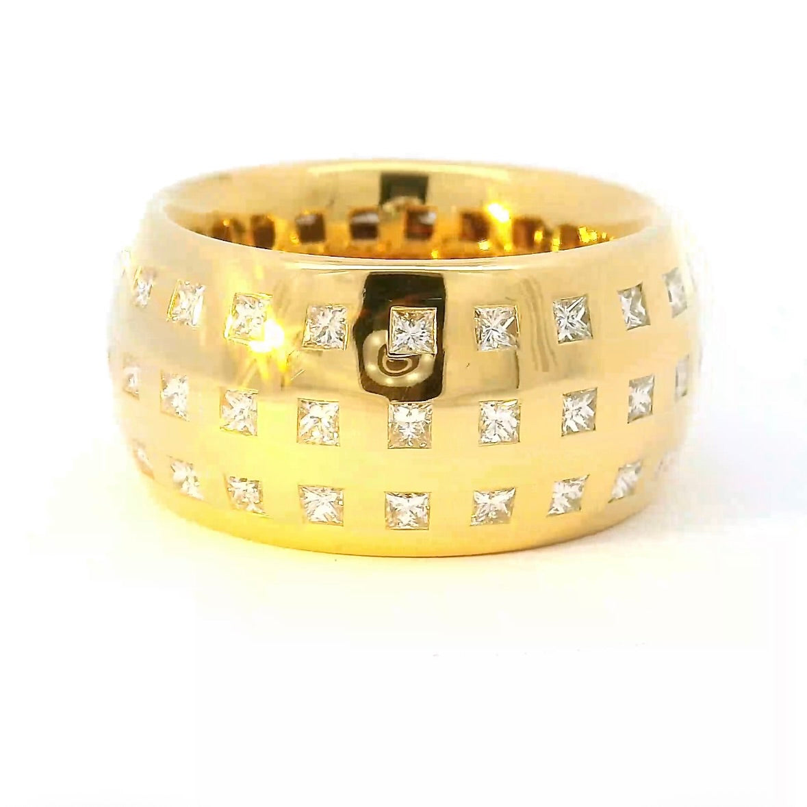 Beeindruckender Memory Ring in 18 Karat Gelbgold mit Princess-Cut Diamanten von W. Häring