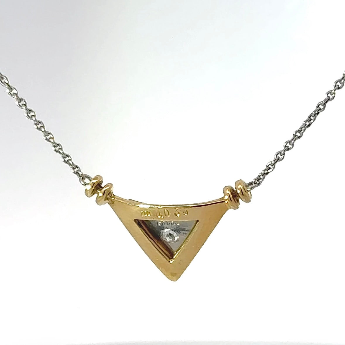 Elegantes Collier in 18 Karat Gelbgold und 950er Platin mit Brillant