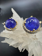 Beeindruckende Ohrringe in 18 Karat Gelbgold mit feinen Tansaniten & Brillanten