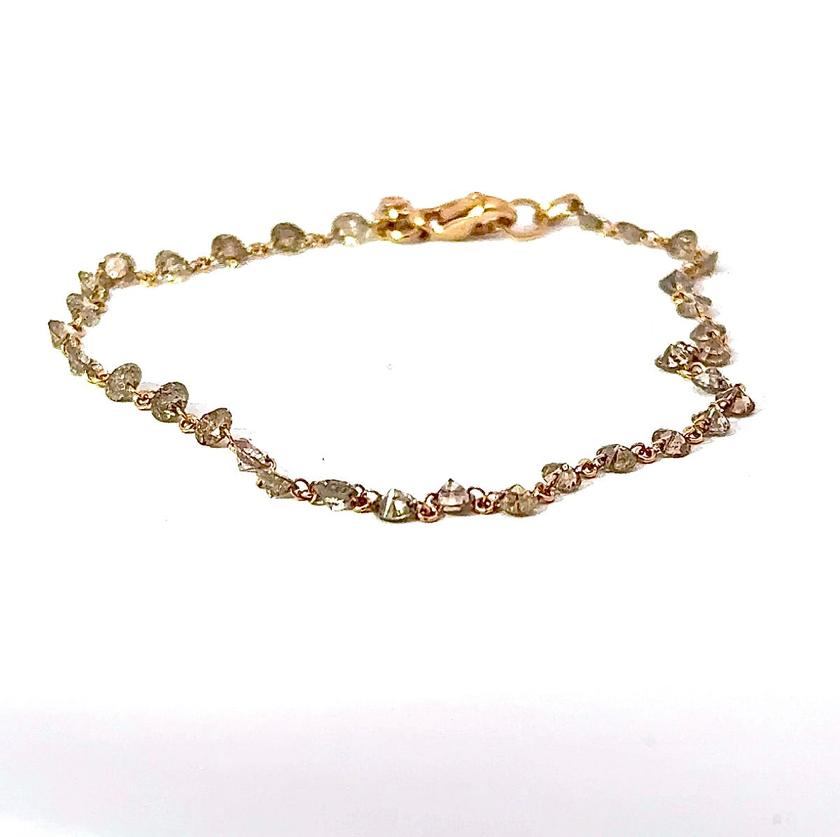 Spectacular Crivelli bracelet in 18K rose gold with 3.30 carats of fancy brilliant-cut diamonds