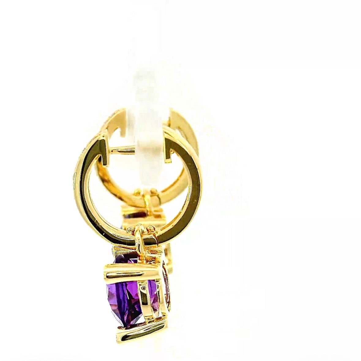 Elegante Ohrringe in 14 Karat Gelbgold mit Brillanten & intensiven Amethysten