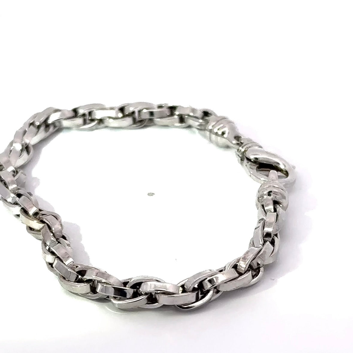 Ausgefallenes massives Fantasie-Armband in 14 Karat Weißgold mit Karabiner
