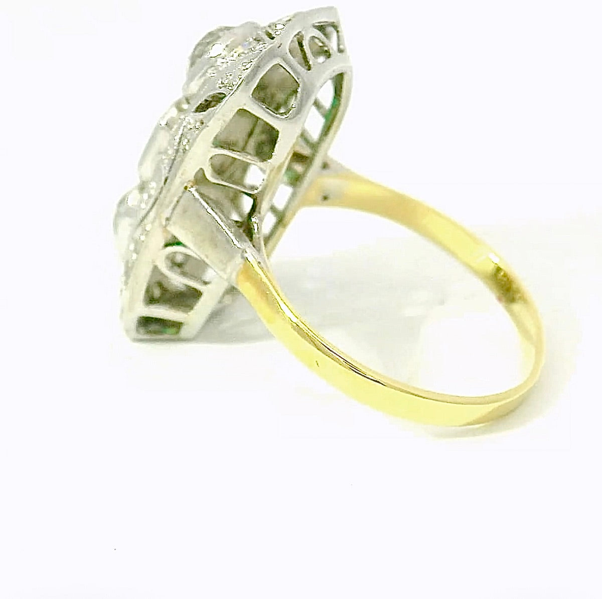 Art Deco Ring in 14 Karat Yellow & White Gold with Emerald & Diamonds