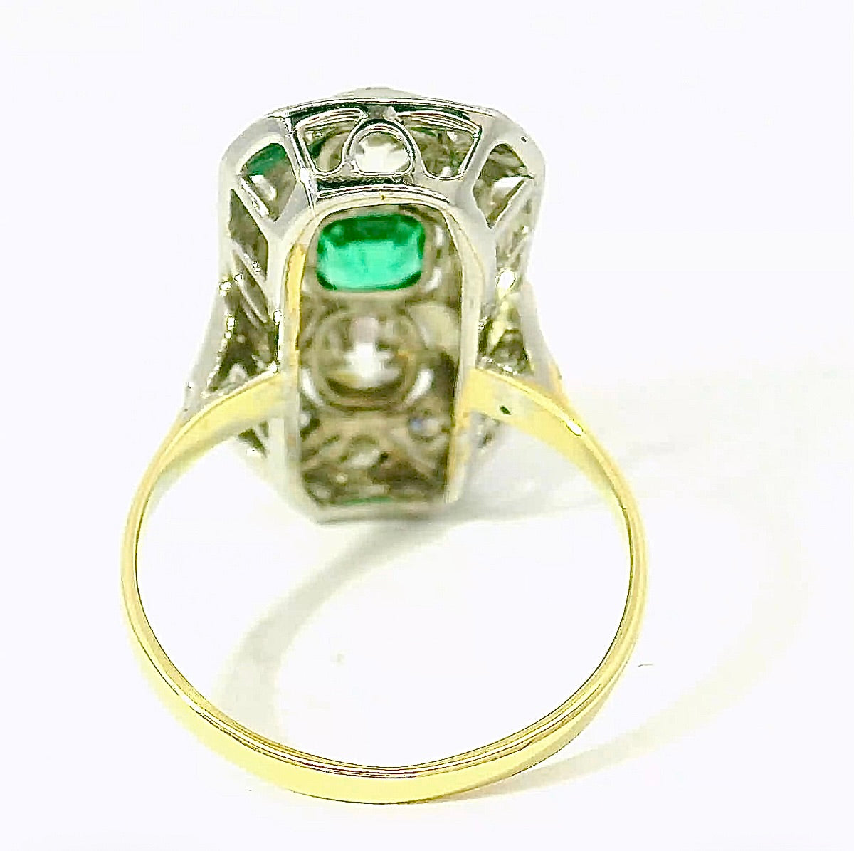Art Deco Ring in 14 Karat Yellow & White Gold with Emerald & Diamonds