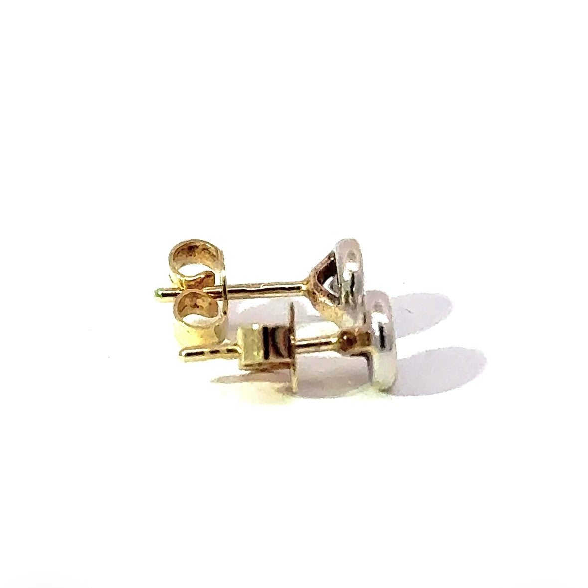 Bicolor Brillantstecker in 14 Karat Gold mit feinen Brillanten