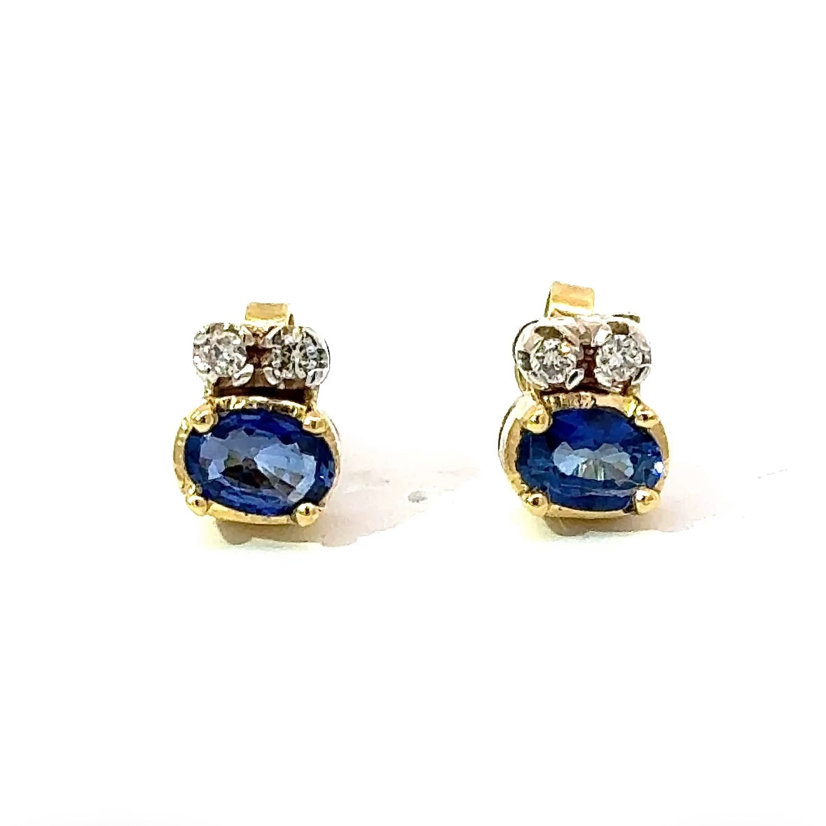 Fine earrings in 18k yellow & white gold with blue sapphires & brilliant-cut diamonds