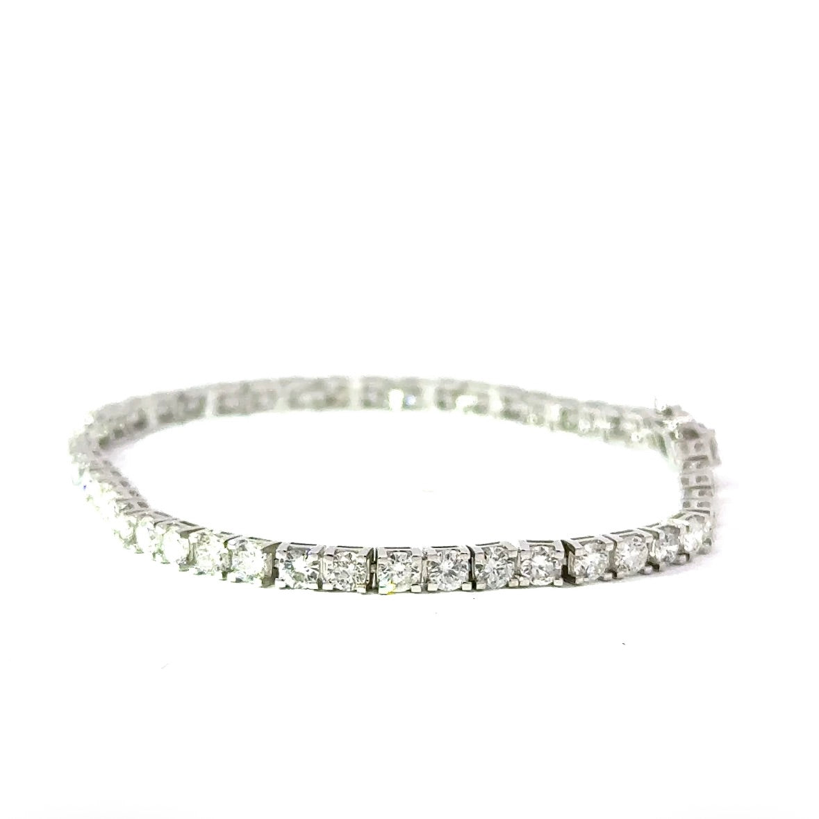 Edles Tennisarmband in 900er Platin mit 5 Karat feinen Brillanten