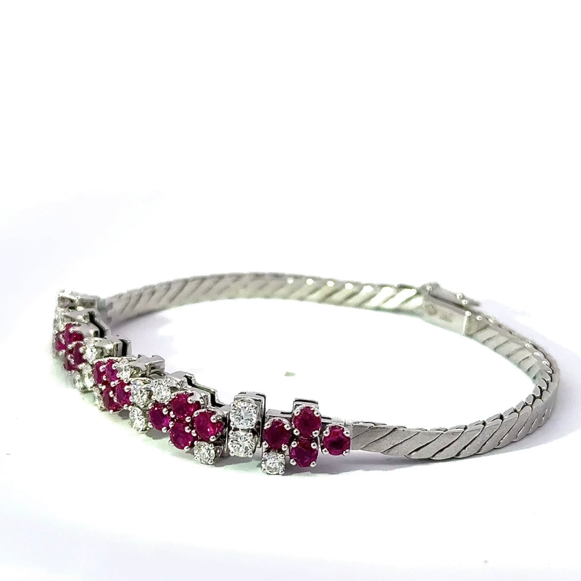 Hochwertiges Armband in 18 Karat Weißgold mit Rubinen & Brillanten
