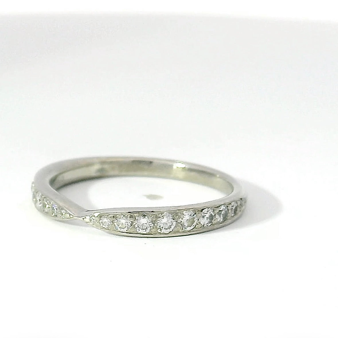 Edler Tiffany Harmony Ring in 950er Platin mit Brillanten