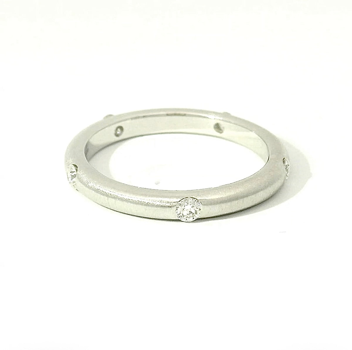 Zeitloser Adolfo Courrier Ring in 18 Karat Weißgold mit Brillanten - Eterno