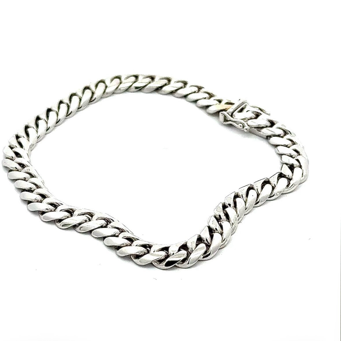 Solid curb chain bracelet in 18k (750) white gold with box clasp