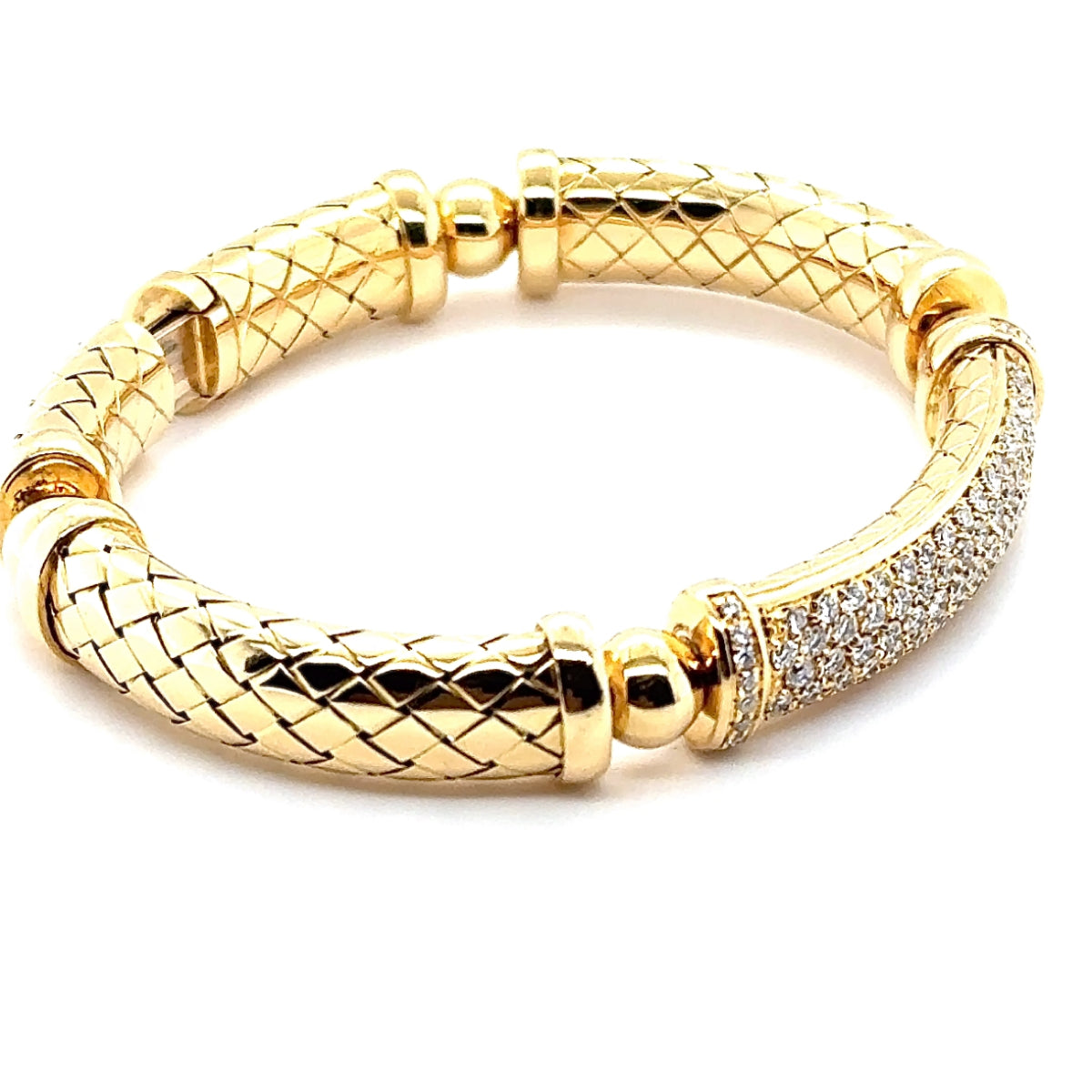 Herausragender Armreif in 18 Karat Gelbgold mit 100 hochfeinen Brillanten