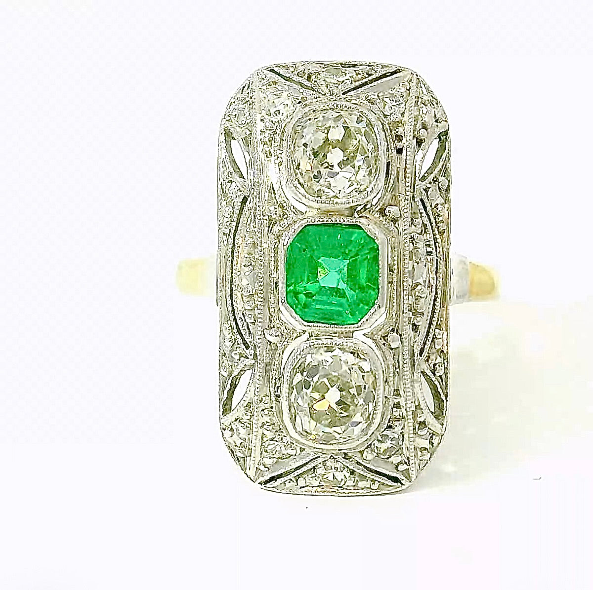 Art Deco Ring in 14 Karat Yellow & White Gold with Emerald & Diamonds