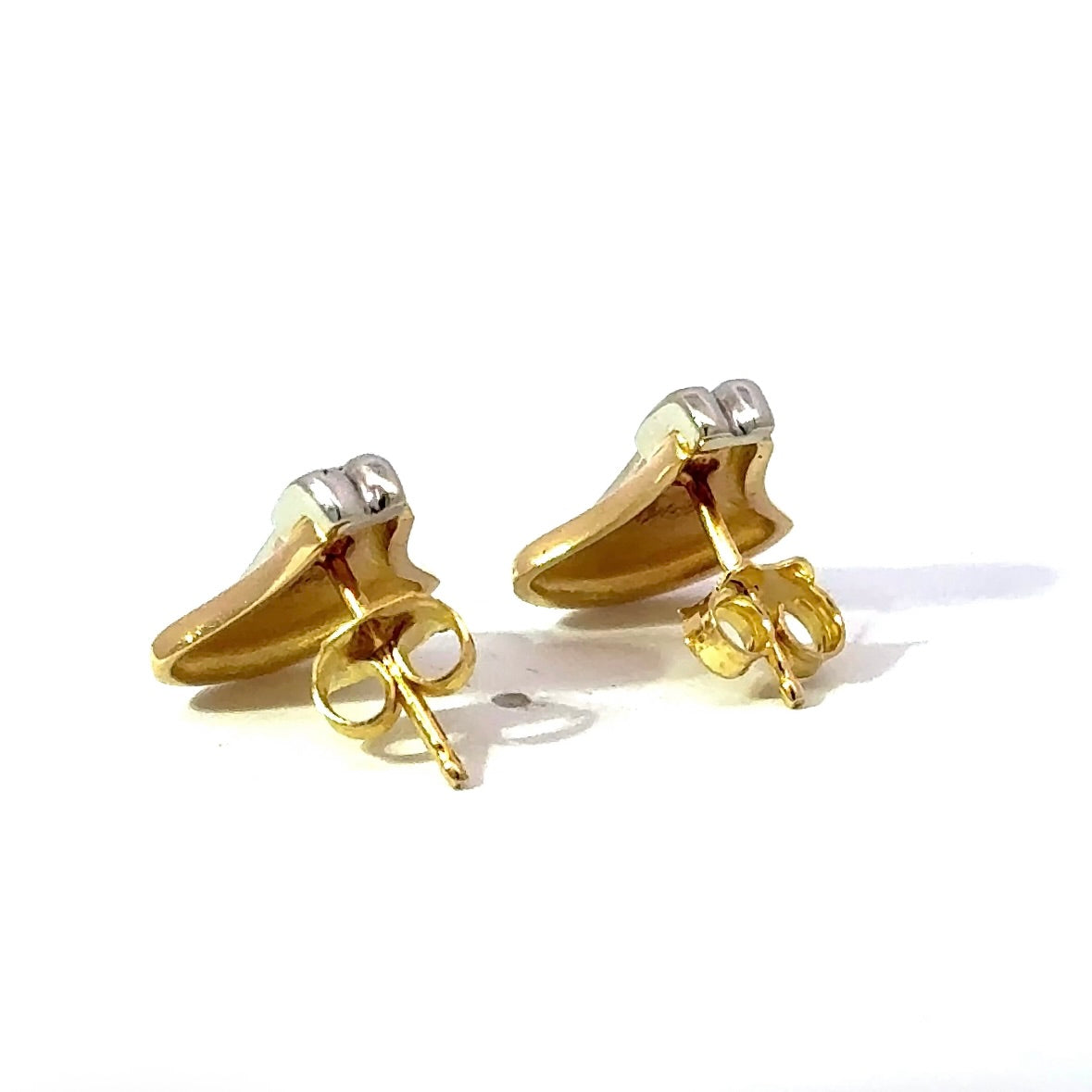 Elegante Bicolor Ohrstecker in 18 Karat Gold mit Brillanten
