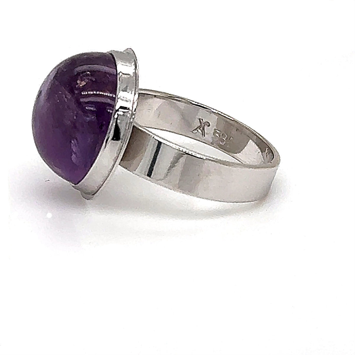 Stilvoller Edelstein-Ring in 14 Karat (585) Weißgold mit Amethyst