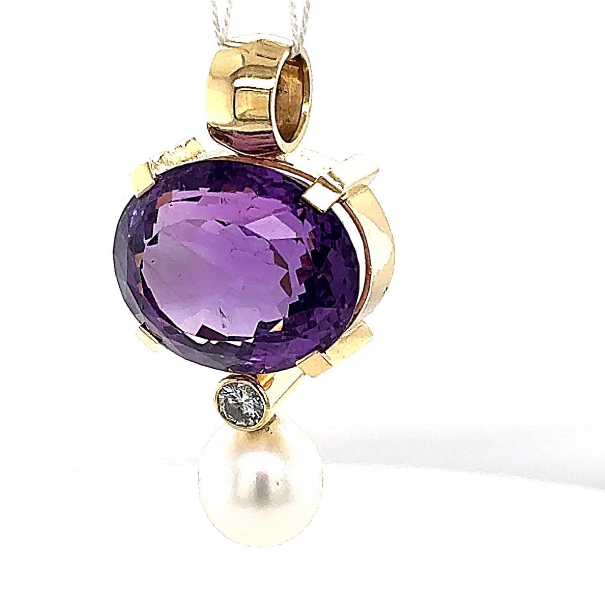 Beeindruckender Anhänger in 18 Karat Gelbgold mit feinen Amethyst, Brillant & Südsee-Perle