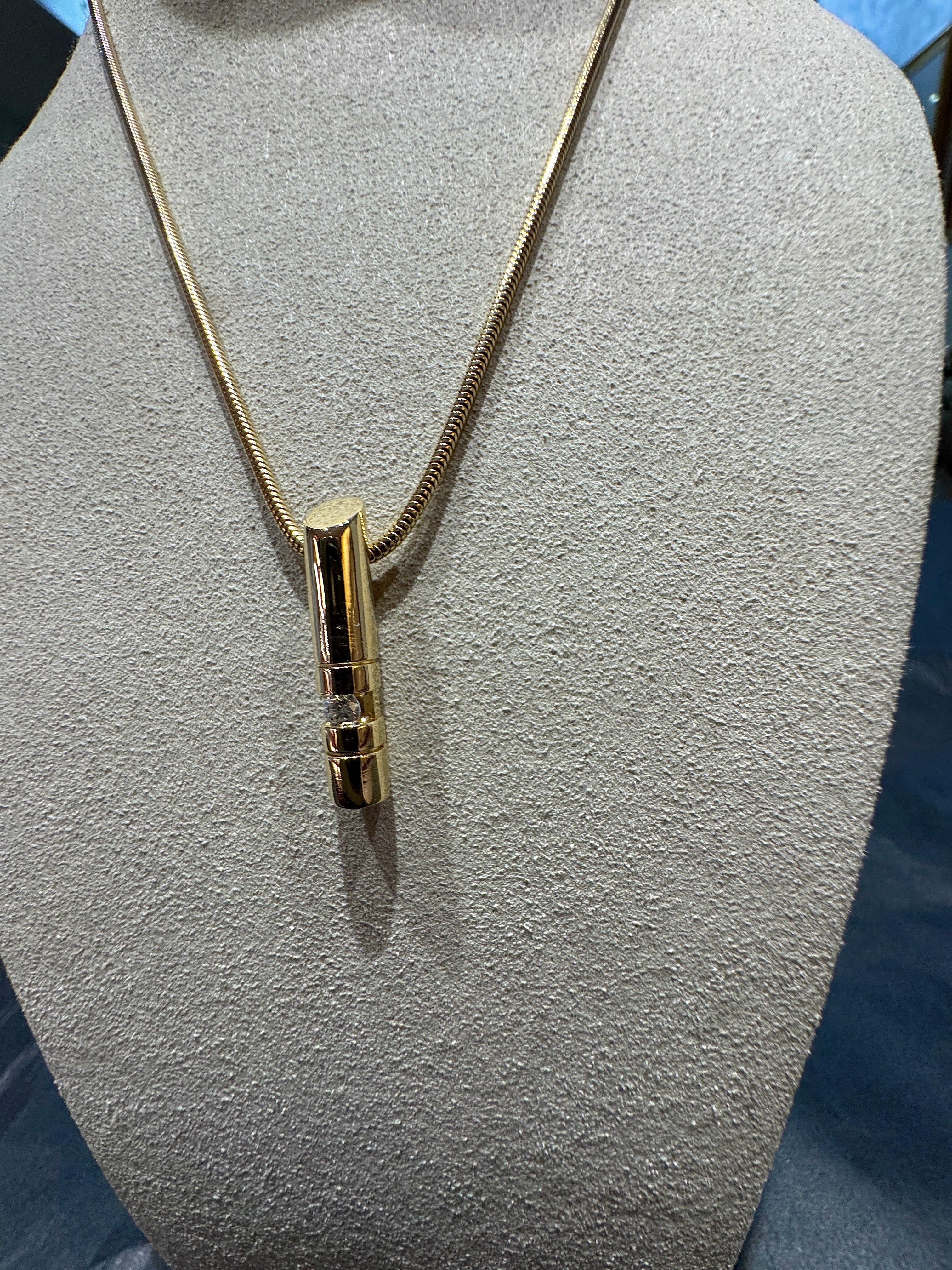 Elegantes Collier in 14 Karat (585) Gelbgold mit Brillant