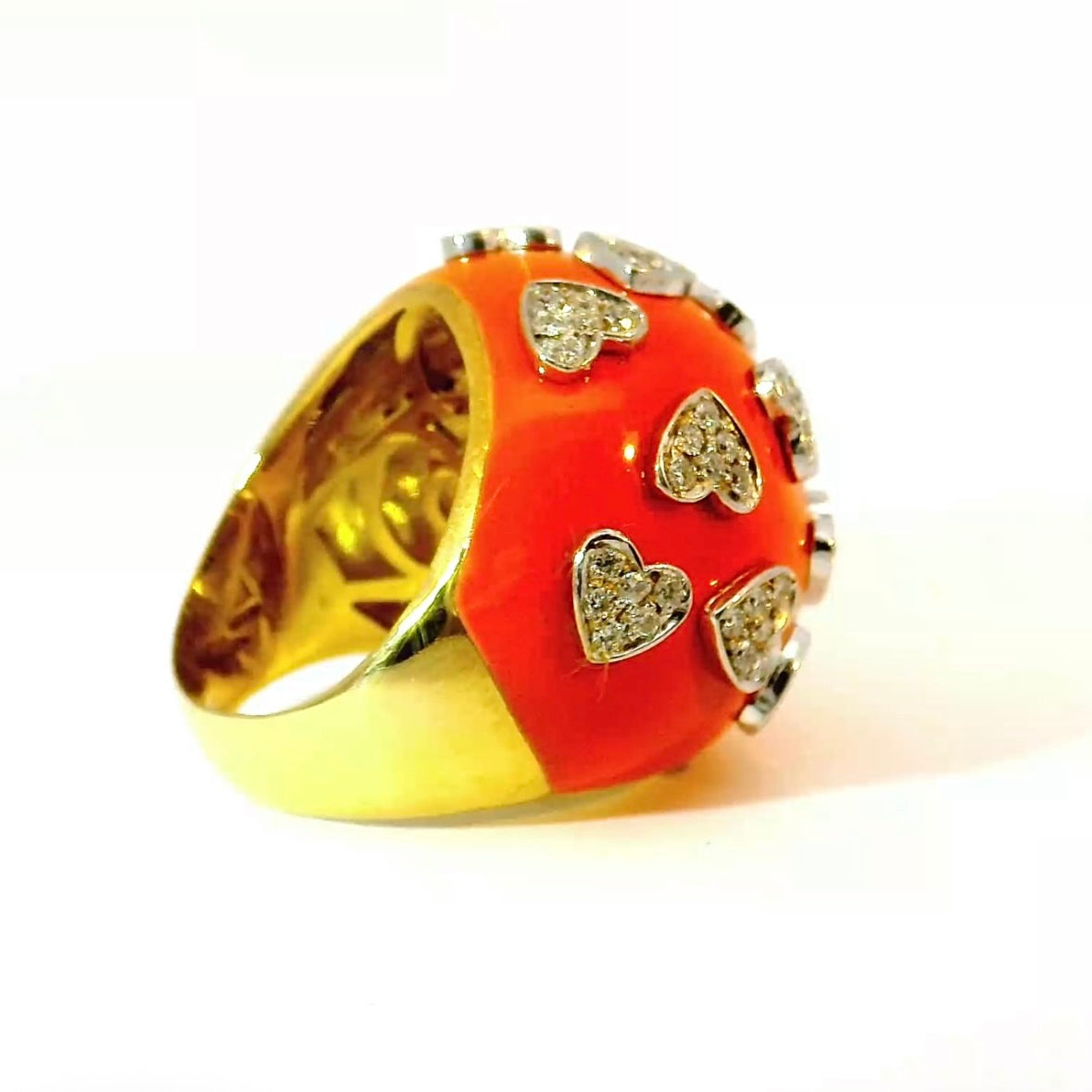 Riesiger Cocktailring in 18 Karat Gelb- & Weißgold mit Colorit & Brillanten