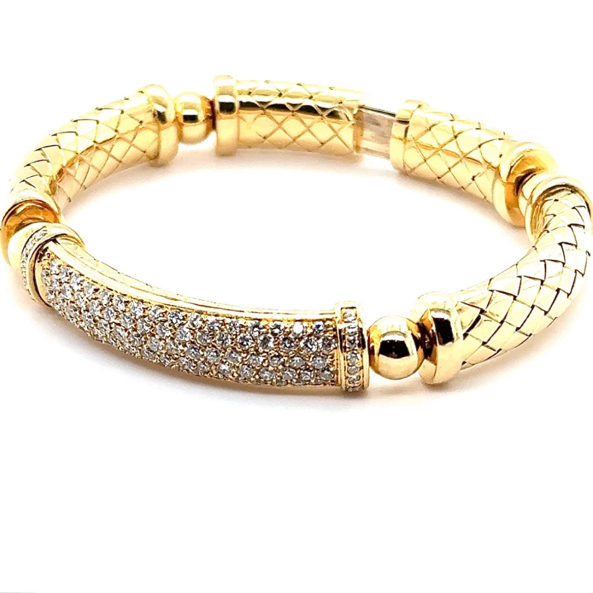 Herausragender Armreif in 18 Karat Gelbgold mit 100 hochfeinen Brillanten