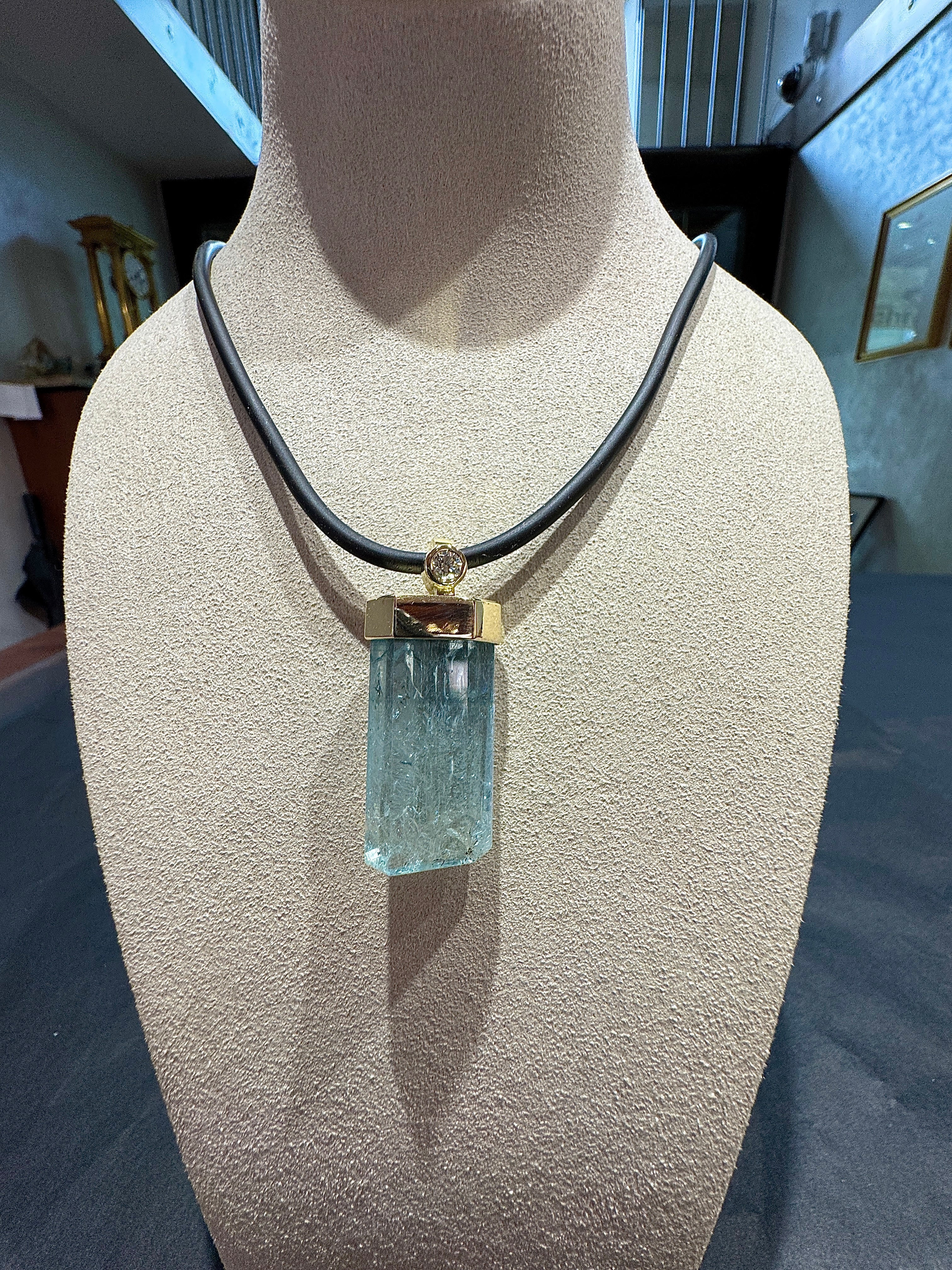 Fancy Aquamarine Pendant in 14 Karat Yellow Gold with Brilliant-Cut Diamond