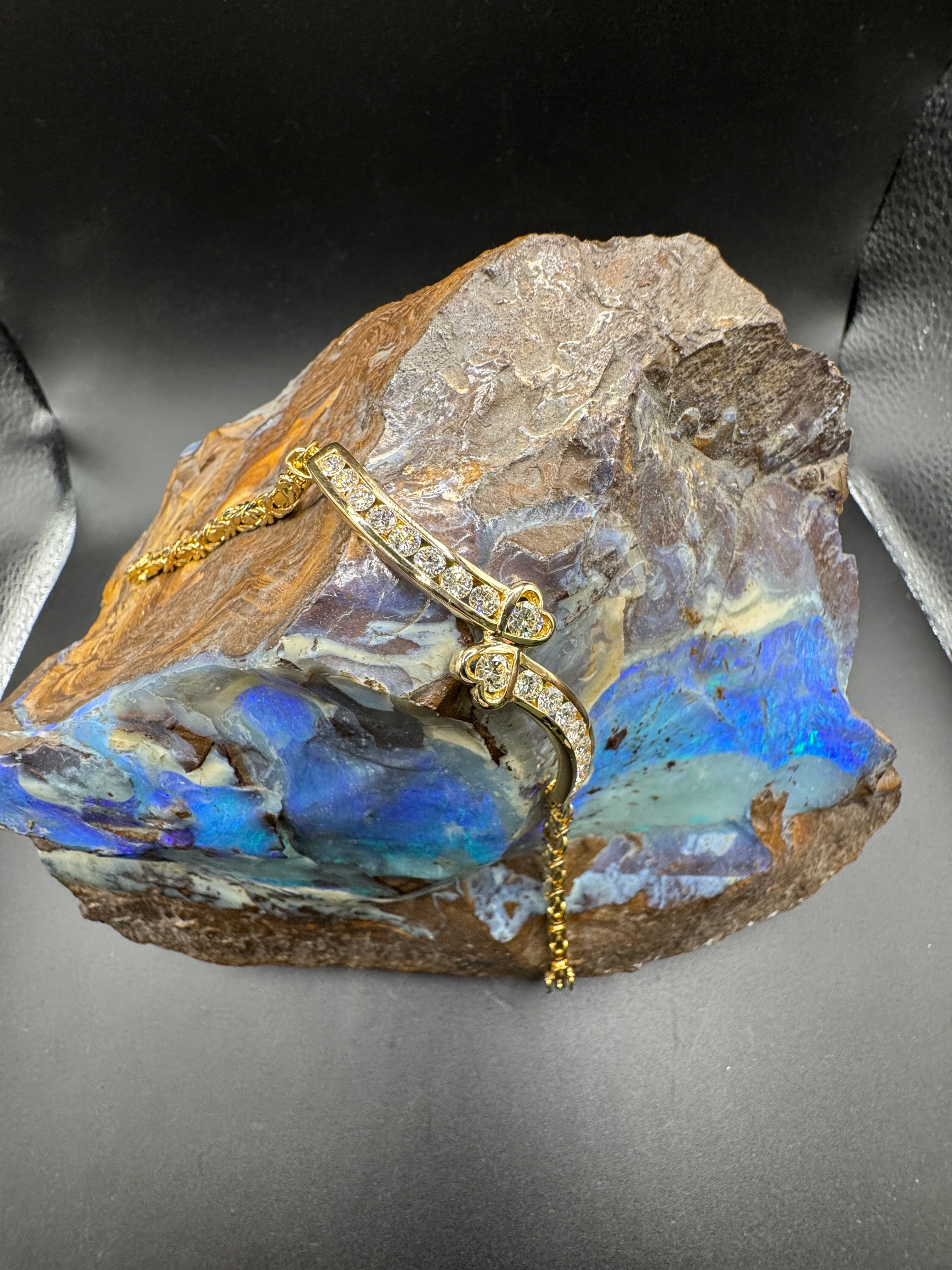 Hochwertiges Armband in 18 Karat Gelbgold mit herausragenden Brillanten
