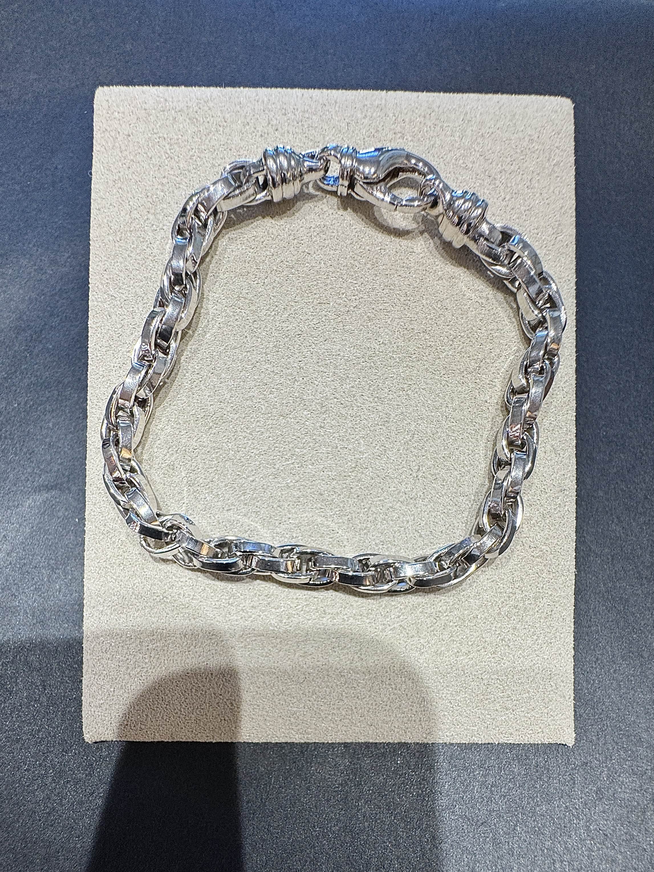 Ausgefallenes massives Fantasie-Armband in 14 Karat Weißgold mit Karabiner