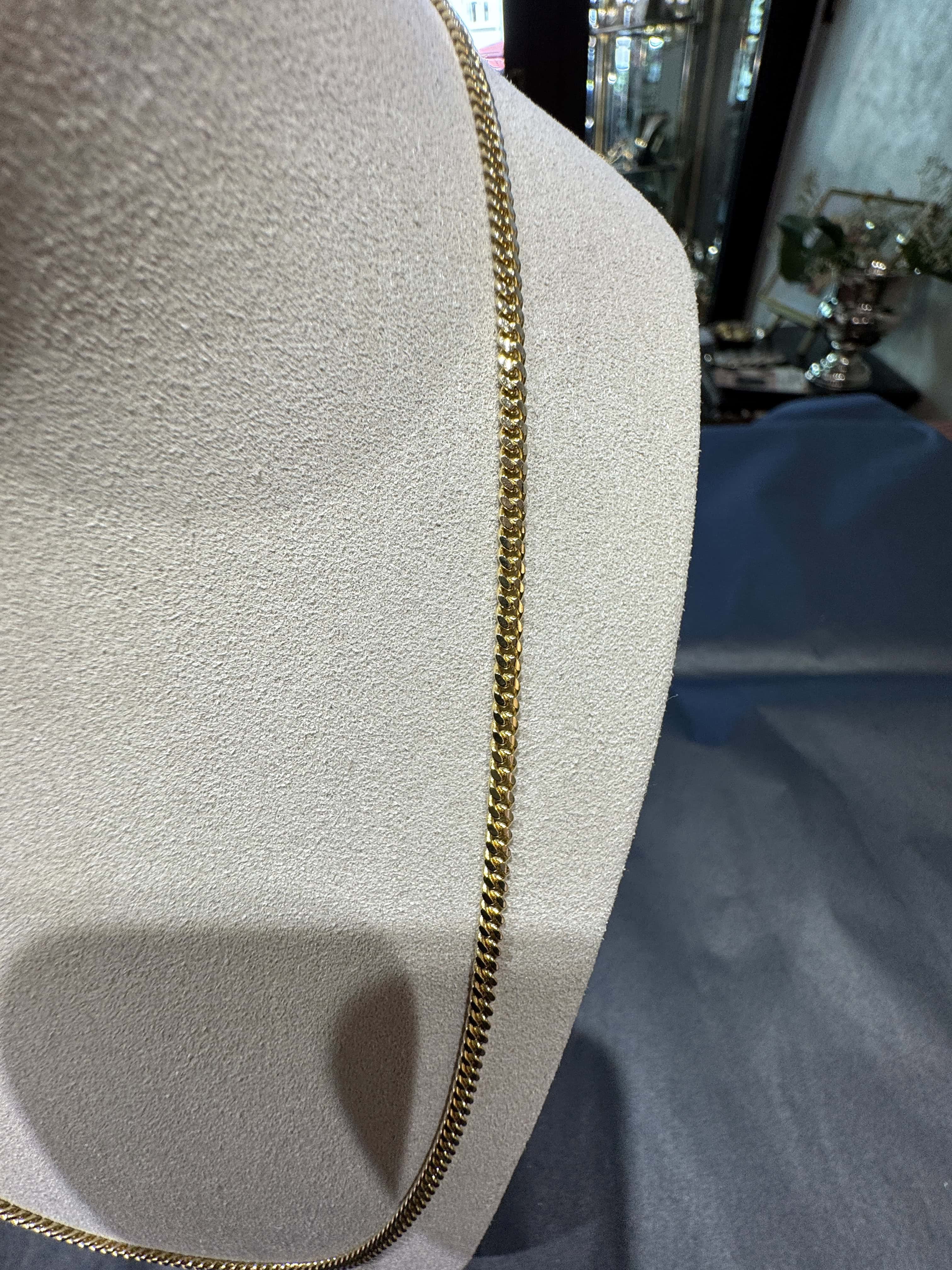 Elegante Panzerkette in 14 Karat Gelbgold mit Karabinerverschluss