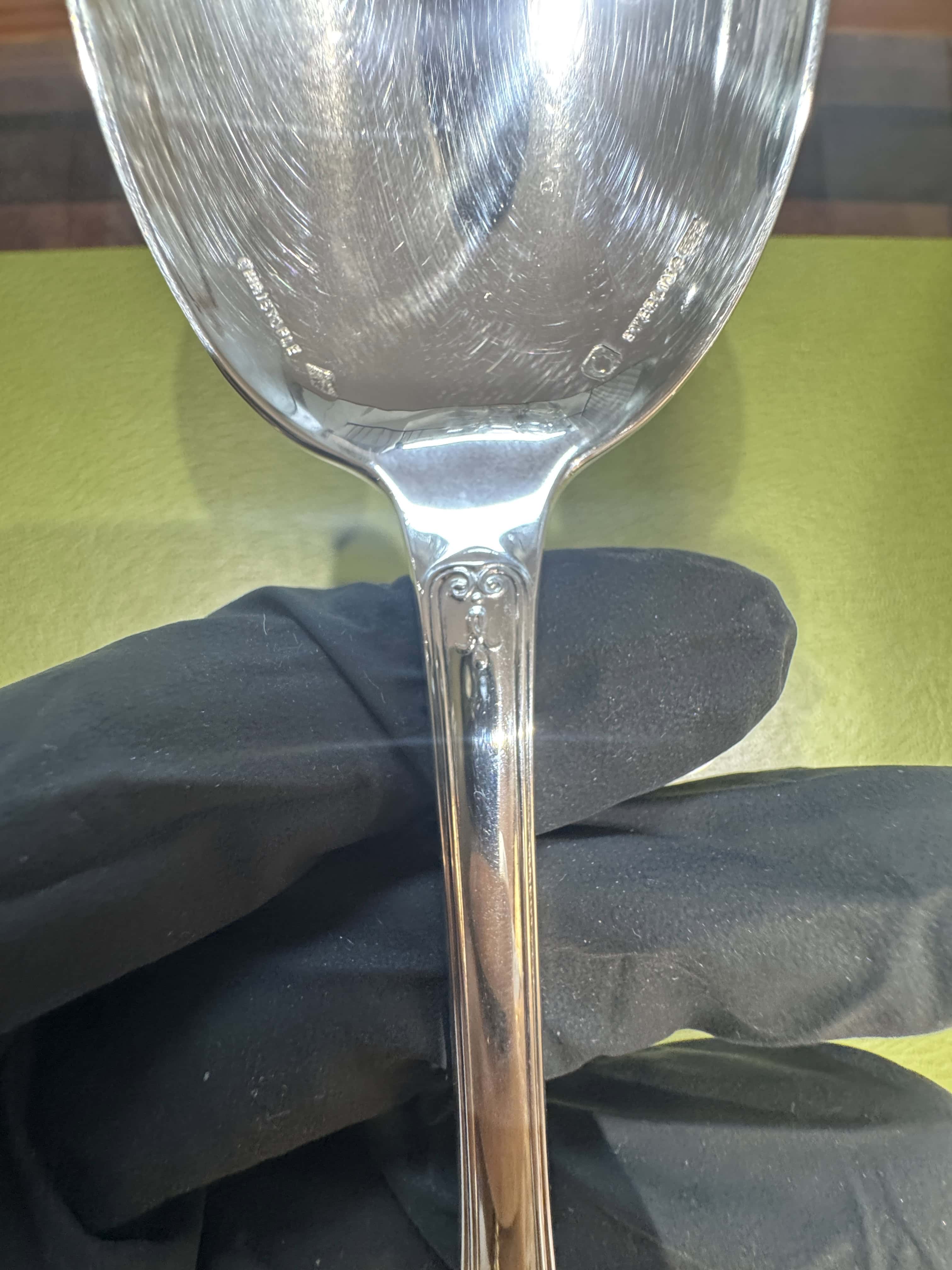 Sterling-Silber-Besteckset von Christofle Malmaison für 6 Personen – 30-teilig mit Koffer
