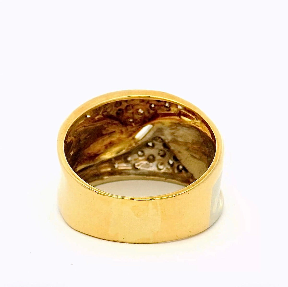 Breiter Bicolor-Ring in 18 Karat Gelb- & Weißgold mit feinen Brillanten