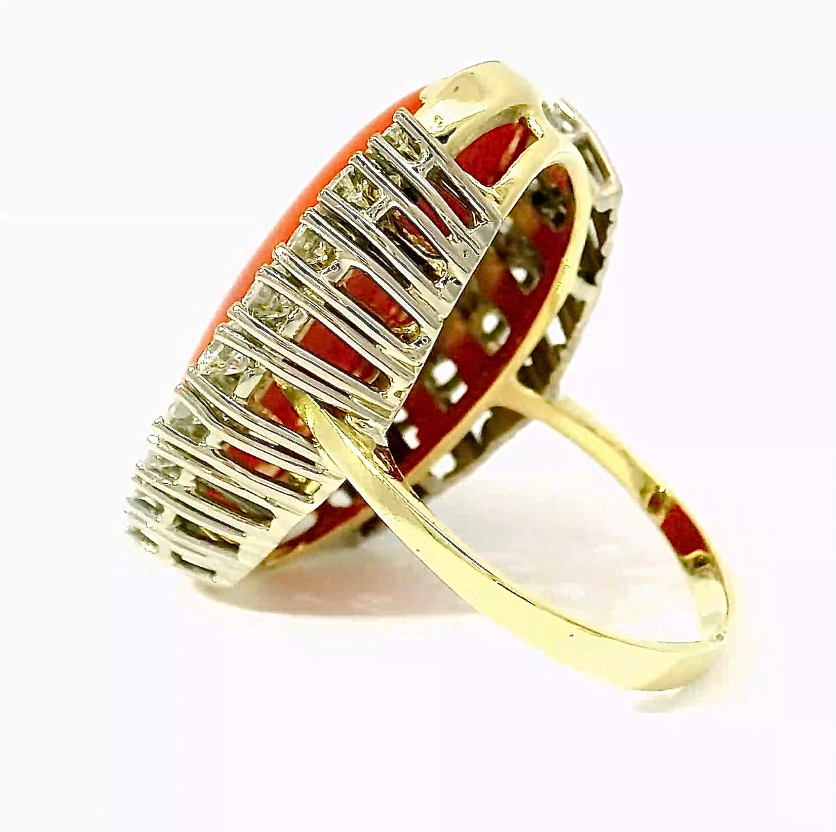 Extravagant cocktail ring in 14k yellow and white gold with fiery red coral and brilliant-cut diamonds