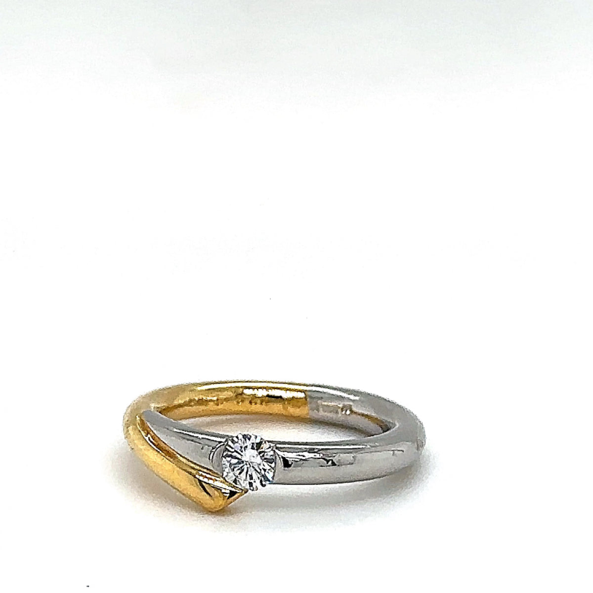Edele bicolor ring van 18 karaat geelgoud en 950 platina met zeer fijne diamanten - handgemaakt