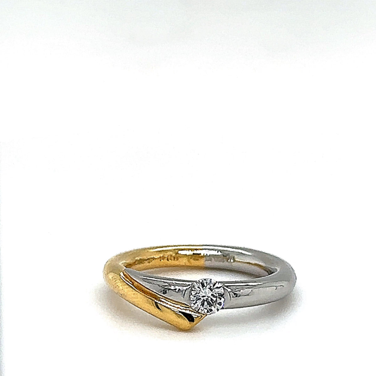 Edele bicolor ring van 18 karaat geelgoud en 950 platina met zeer fijne diamanten - handgemaakt