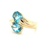 Besonderer Toi et Moi Ring in 18 Karat Gelbgold mit blauen Topas