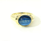 Zeitloser Ring in 9 Karat Gelbgold mit Saphir-Cabochon