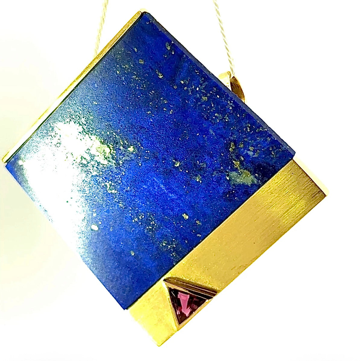 Einmaliger Anhänger in 18 Karat Gelbgold mit Lapis Lazuli und rosa Turmalin