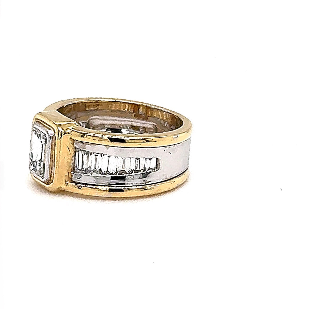 Handgefertigter Goldbaur Ring Bicolor in 18 Karat Gold mit Diamanten-Spitzenqualität
