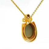 Besonderer Anhänger in 18 Karat Gelbgold mit Brillant & Opaldublette