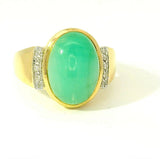 Feiner Ring in 14 Karat Gelbgold mit Jadeit und Brillanten