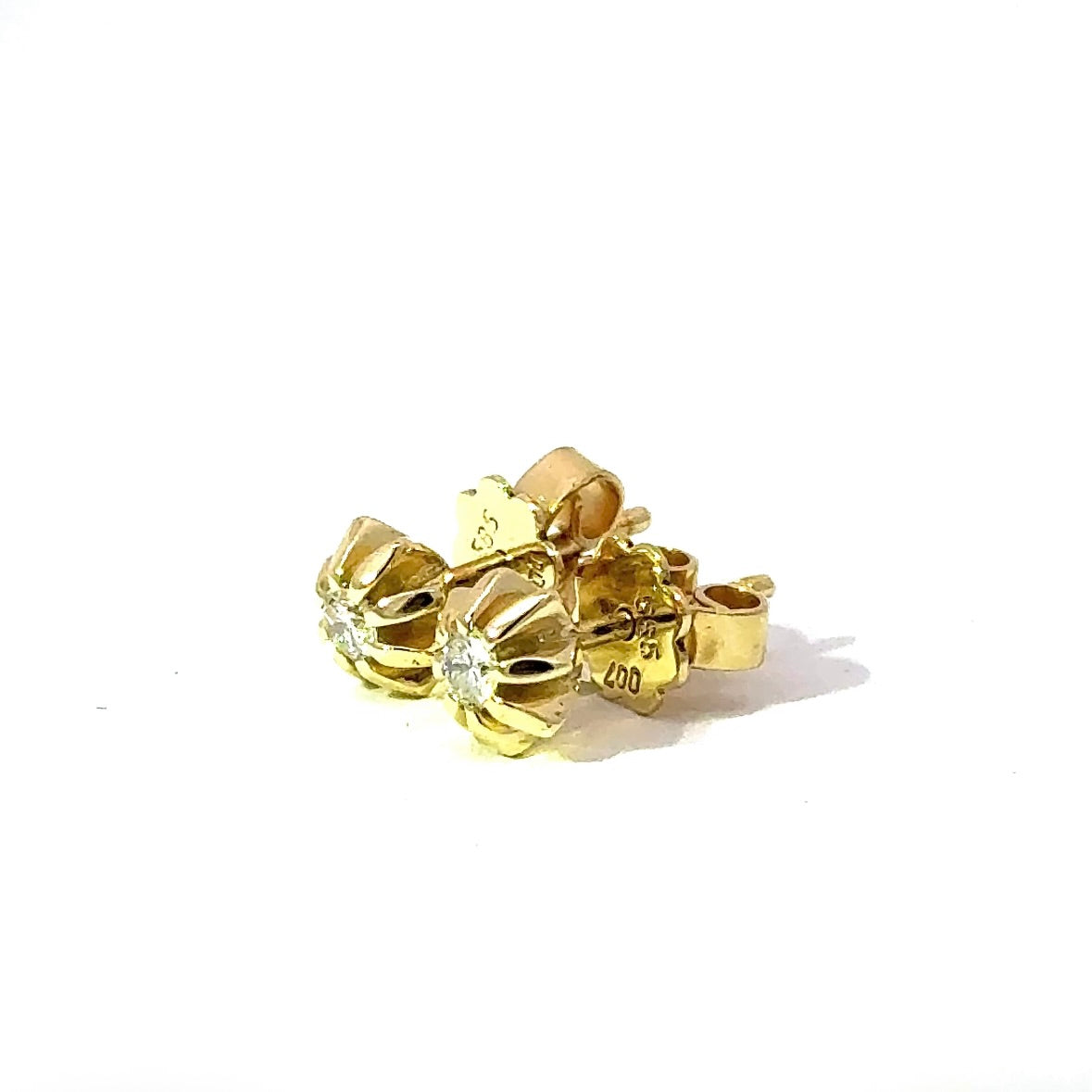 Vintage Ohrstecker in 14 Karat Gelbgold mit Brillanten