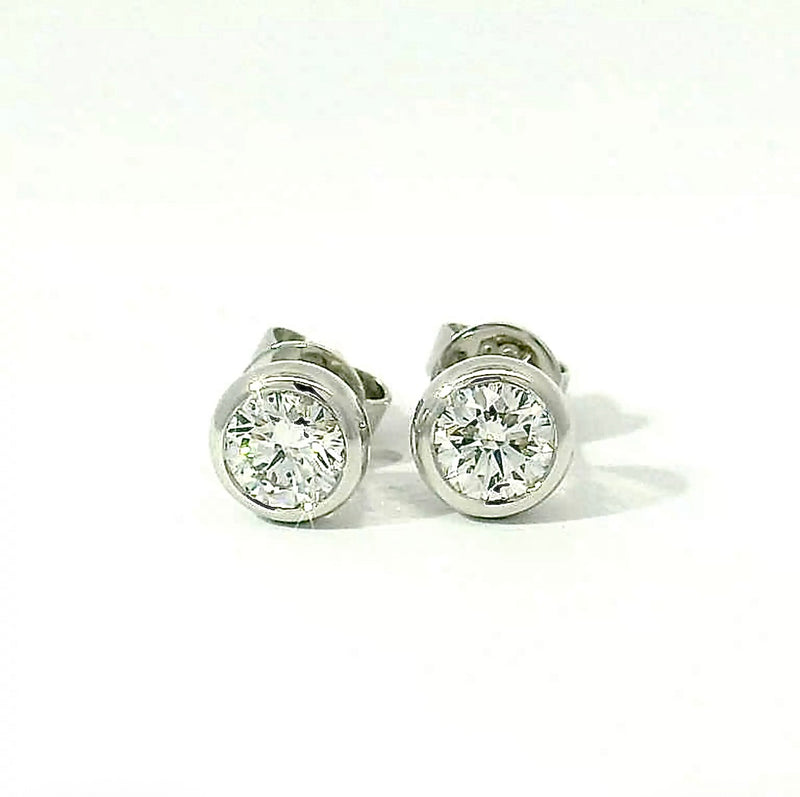 Moderne Brillantstecker in 18 Karat Weißgold mit hochfeinen Brillanten | Ringe - Schmuck Schroll